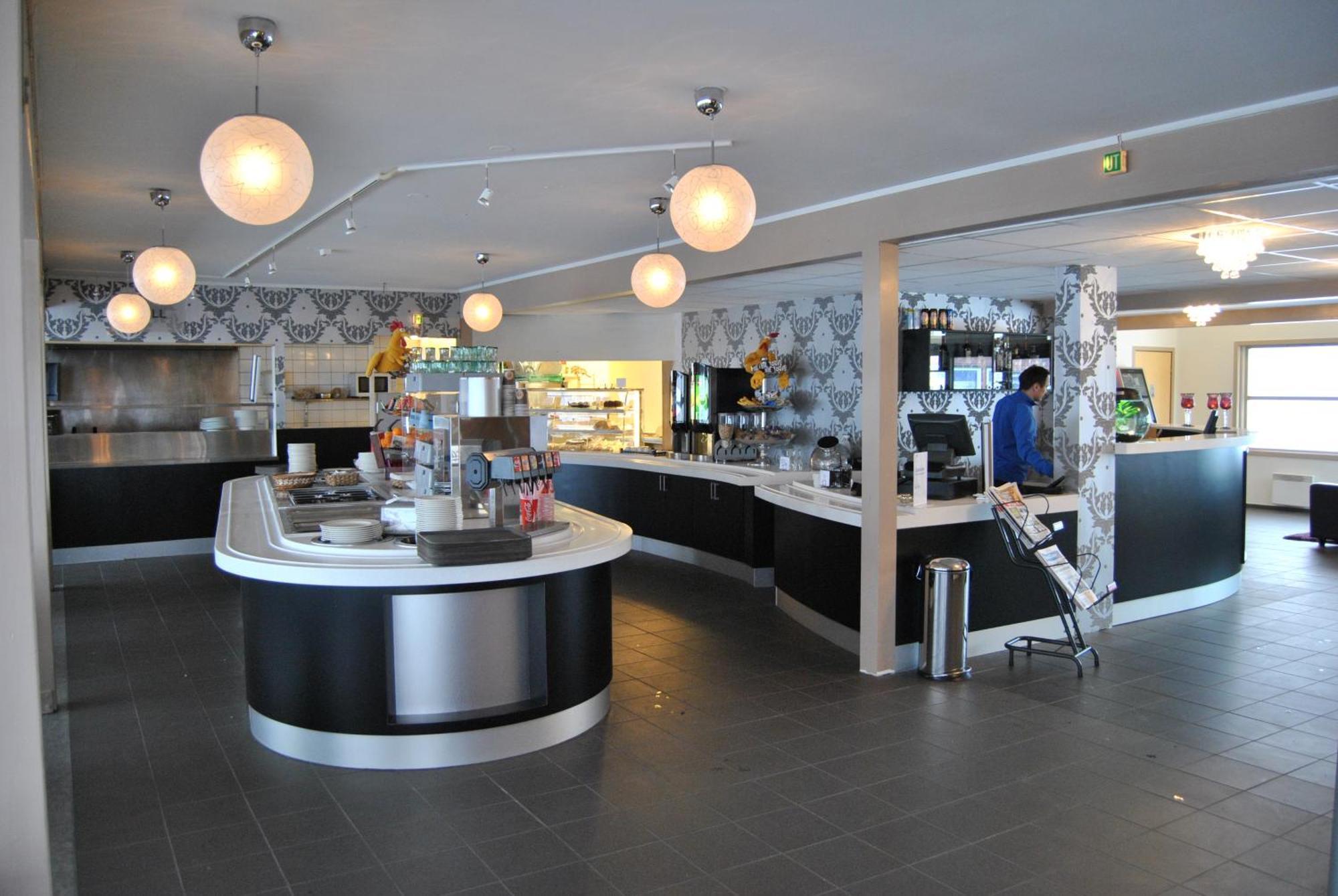 Tjeldsundbrua Hotel Skanland Luaran gambar